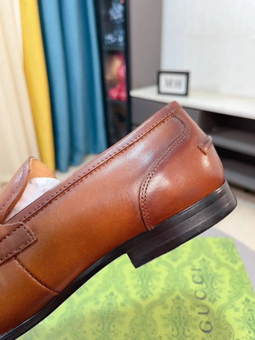 Men's shoes 💰500🌹🌹【GUCCI】The most popular classic Gucci leather shoes. Synchronized with the official website, the upper is made of Italian first-layer cowhide ➕cowhide lining, with unique brand and unique craftsmanship. Highlighting the hot style of the new year. Stop hesitating, stop wandering, get it now. Number: 38--44